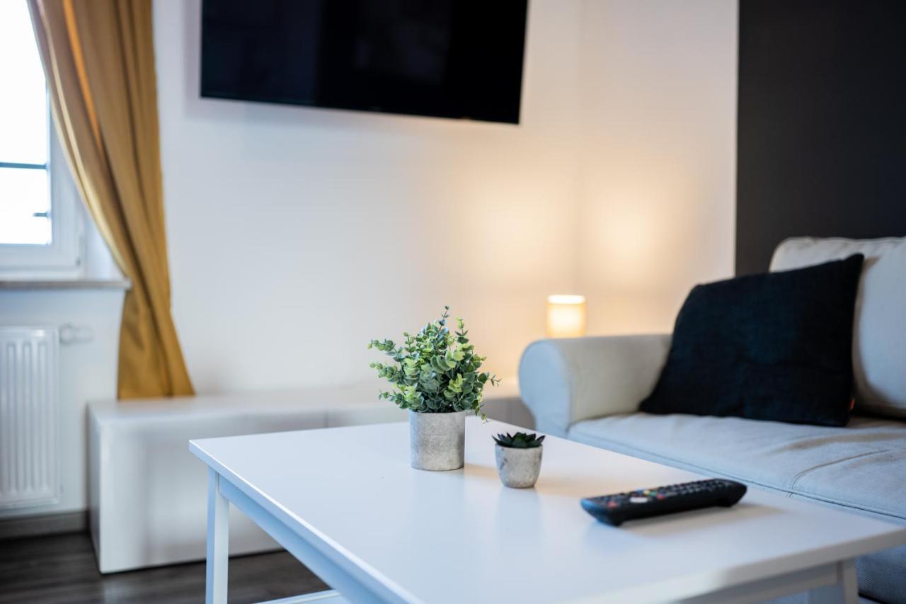 Neben Forum Allgaeu Inkl. Balkon Kempten Dış mekan fotoğraf